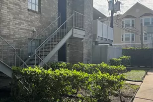 10821 Braes Bend Dr, Houston, TX 77071 - Photo 7