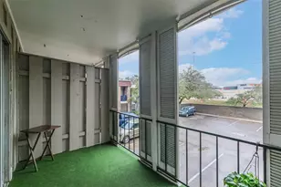 7575 Katy Fwy, Houston, TX 77024 - Photo 17