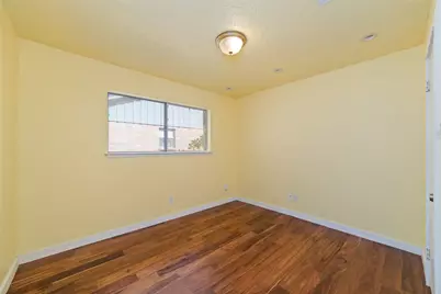 11415 Brook Meadows Lane, Stafford, TX 77477 - Photo 17