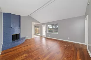 11415 Brook Meadows Ln, Stafford, TX 77477 - Photo 5