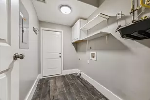 1205 Marine Dr, Galveston, TX 77550 - Photo 17
