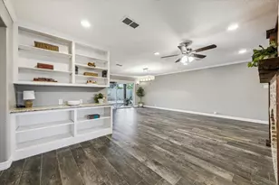 1205 Marine Dr, Galveston, TX 77550 - Photo 9