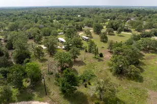 327 Teal Lake Dr, Caldwell, TX 77836 - Photo 13