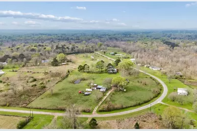 300 Hay Meadow Lane, Shepherd, TX 77371 - Photo 11
