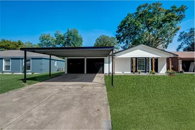 315 Cypress Street, Alvin, TX 77511 - Photo 3
