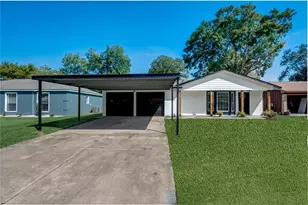 315 Cypress St, Alvin, TX 77511 - Photo 3