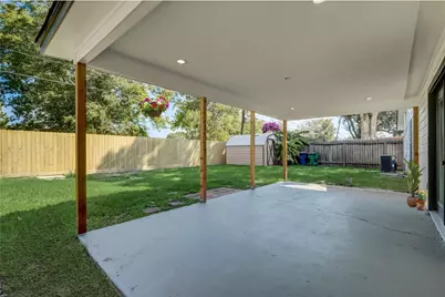 315 Cypress Street, Alvin, TX 77511 - Photo 29