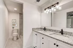 315 Cypress St, Alvin, TX 77511 - Photo 27