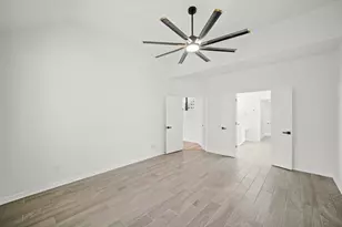 8907 Aberdeen Park Dr, Houston, TX 77095 - Photo 15