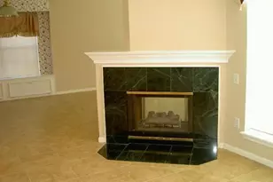 4542 Springfield Lakes St, Sugar Land, TX 77479 - Photo 5