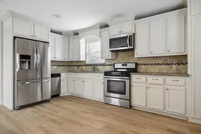 2519 White Oak Drive, Houston, TX 77009 - Photo 5