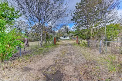 76 Oak Bend Drive, Huntsville, TX 77320 - Photo 5