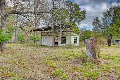 76 Oak Bend Drive, Huntsville, TX 77320 - Photo 9