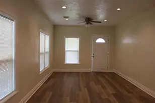 410 Hahlo St, Houston, TX 77020 - Photo 3