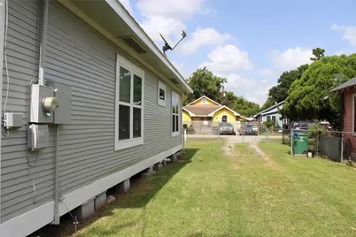 410 Hahlo Street, Houston, TX 77020 - Photo 25