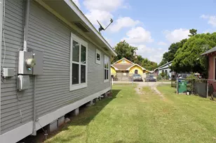 410 Hahlo St, Houston, TX 77020 - Photo 25