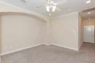 10658 Clearview Villa Pl, Houston, TX 77025 - Photo 19