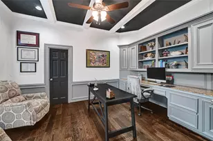 7426 Timberlake Dr, Sugar Land, TX 77479 - Photo 11