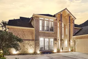 7426 Timberlake Dr, Sugar Land, TX 77479 - Photo 1