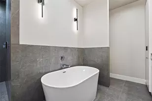 4217 Sherman St, Houston, TX 77003 - Photo 23