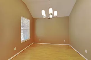 16442 Redbud Berry Ln, Cypress, TX 77433 - Photo 5