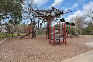 7929 Woodway Dr, Houston, TX 77063 - Photo 29