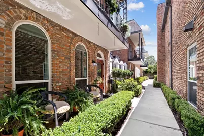 7929 Woodway Drive #4, Houston, TX 77063 - Photo 1