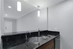 7929 Woodway Dr, Houston, TX 77063 - Photo 7