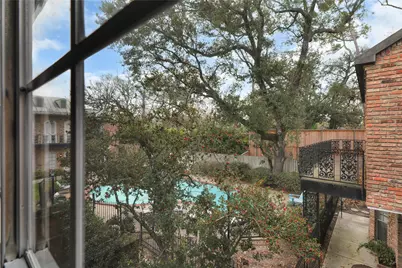 7929 Woodway Drive #4, Houston, TX 77063 - Photo 17