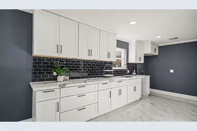 10103 Margate Drive, Houston, TX 77099 - Photo 13