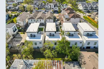 1614 Johanna Drive #D, Houston, TX 77055 - Photo 49