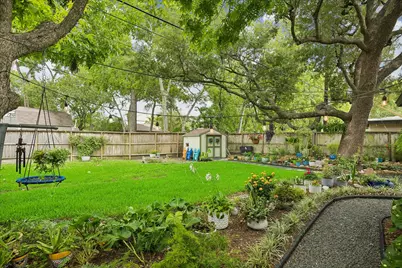 9103 Timberside Drive, Houston, TX 77025 - Photo 27