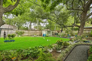 9103 Timberside Dr, Houston, TX 77025 - Photo 27
