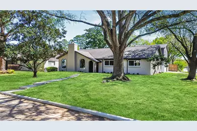 2002 Shadow Bend Drive, Houston, TX 77043 - Photo 1