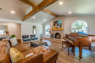 2002 Shadow Bend Dr, Houston, TX 77043 - Photo 11