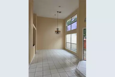 10122 Reedwood Lane, Houston, TX 77036 - Photo 19