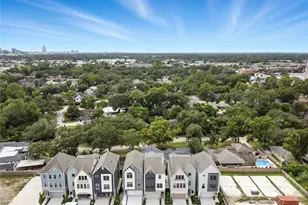 8719 Padua Ln, Houston, TX 77055 - Photo 35