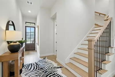 8719 Padua Lane, Houston, TX 77055 - Photo 7