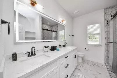 5955 Southseas Street #A, Houston, TX 77033 - Photo 31