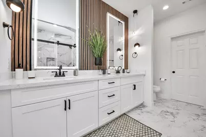 5955 Southseas Street #A, Houston, TX 77033 - Photo 27