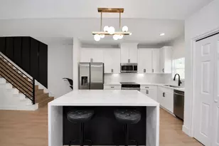 5955 Southseas St, Houston, TX 77033 - Photo 1