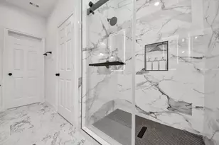 5955 Southseas St, Houston, TX 77033 - Photo 25