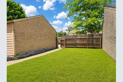 11927 Lakewood West Drive, Cypress, TX 77429 - Photo 17