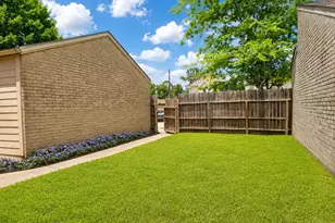 11927 Lakewood W Dr, Cypress, TX 77429 - Photo 17