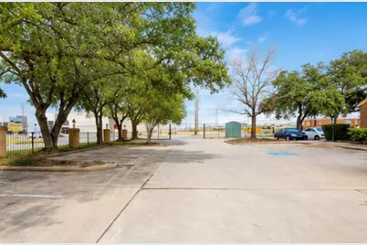 11111 Jones Road W #3, Houston, TX 77065 - Photo 5