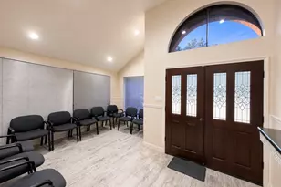 11111 Jones Rd W, Houston, TX 77065 - Photo 3