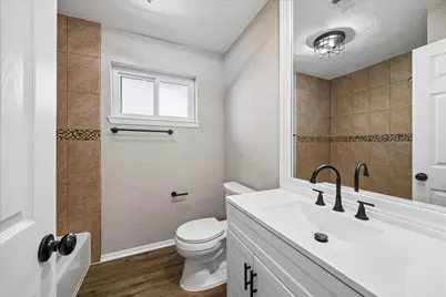 9807 Sparrow Street, La Porte, TX 77571 - Photo 25