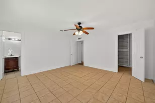 5039 Shadowridge Dr, Houston, TX 77053 - Photo 13