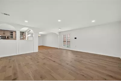 5039 Shadowridge Drive, Houston, TX 77053 - Photo 5