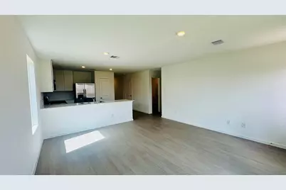 9206 Speckled Trout Drive, Baytown, TX 77521 - Photo 5